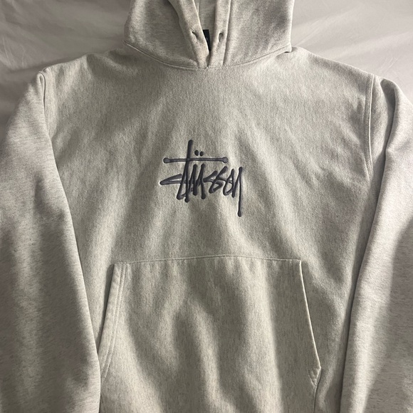 Stussy Hoodie - Picture 2 of 4